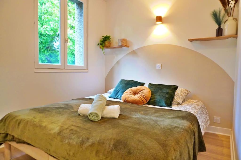Appartement "Cocon Biellois" - Calme, Vue & Parking à Bielle Extérieur photo
